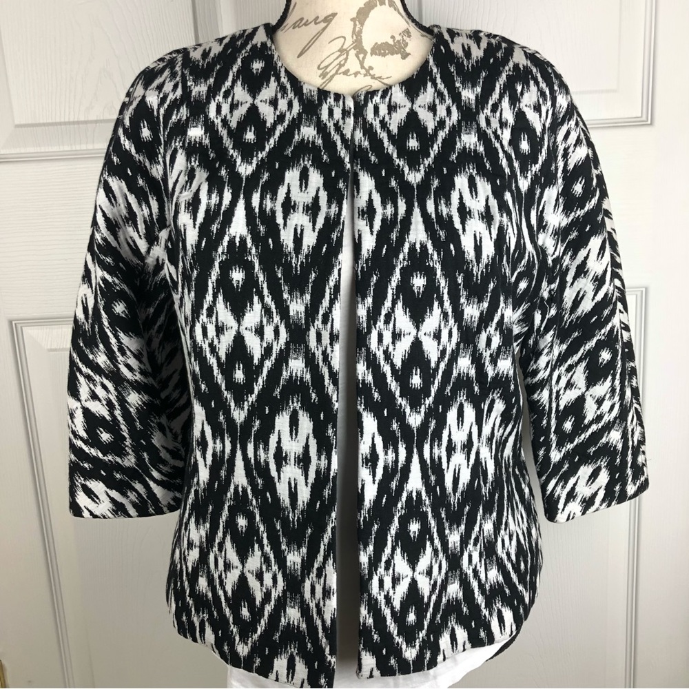 Peter Nygard Ikat Blazer Open Front Jacket Women's 10 Black White 3/4 Sleeves